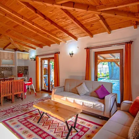 Dream, Fethiye Kayakoy De Konforlu Tas Apartment Belen (Fethiye)